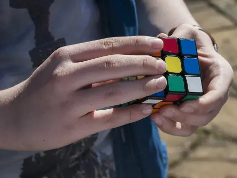 Défis Rubik's Cube : résolution insolite